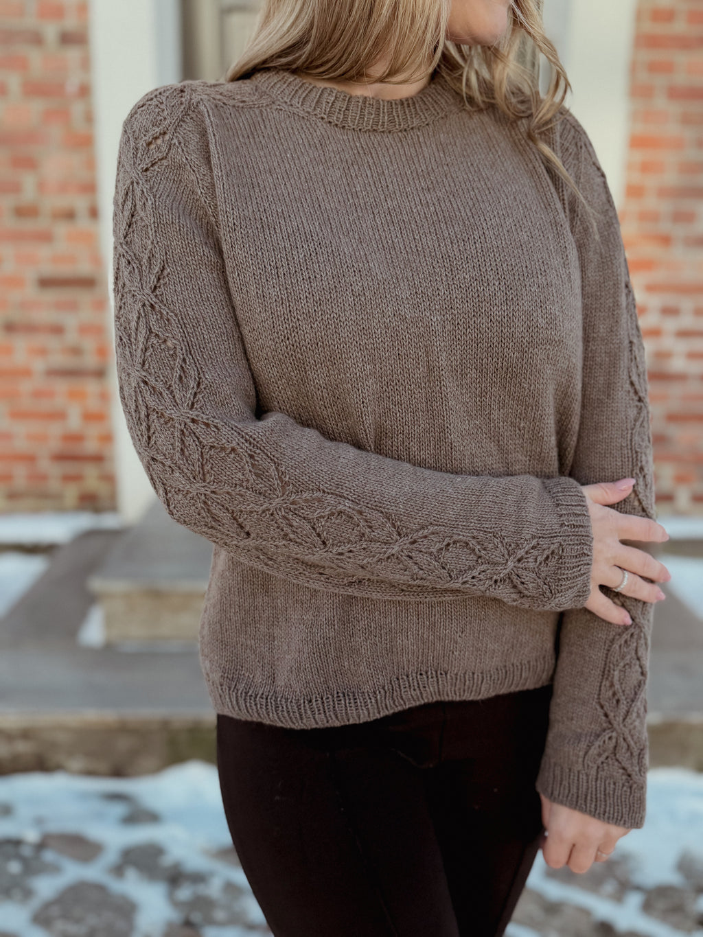 Irisbloom sweater