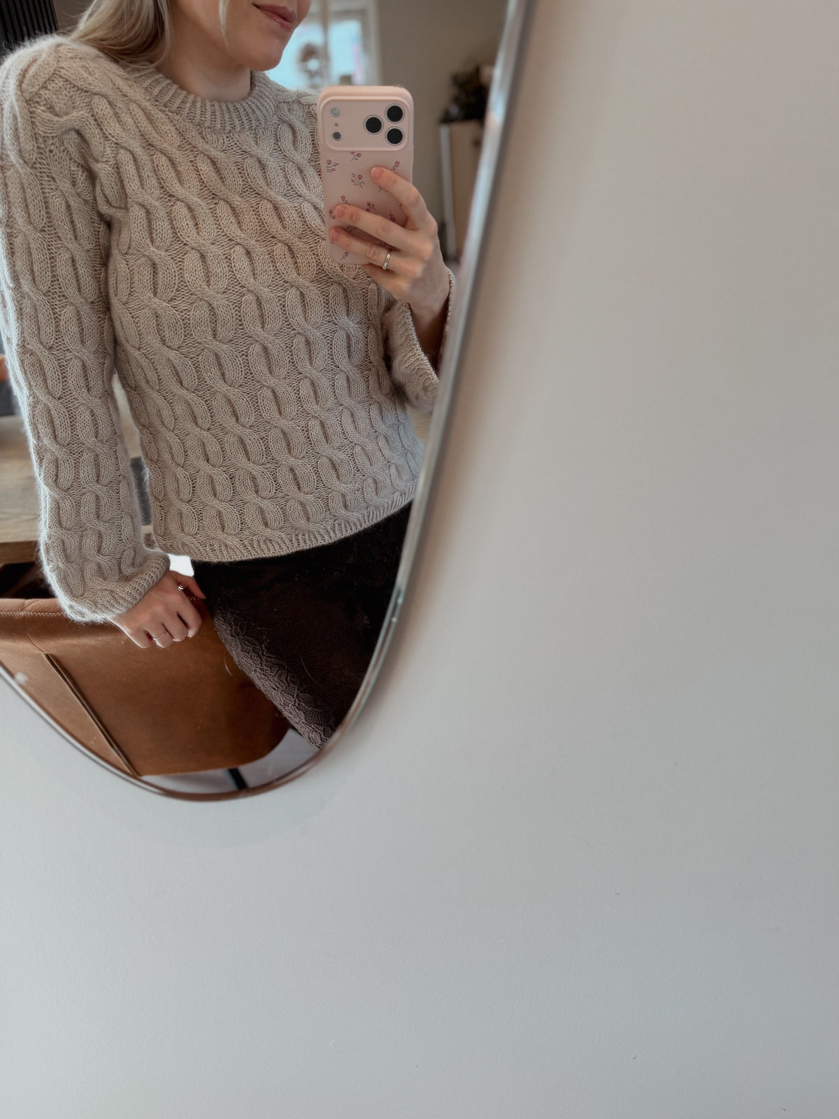 Lydiara sweater