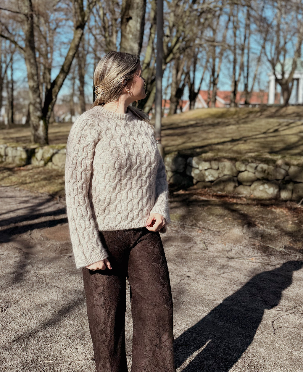 Lydiara sweater
