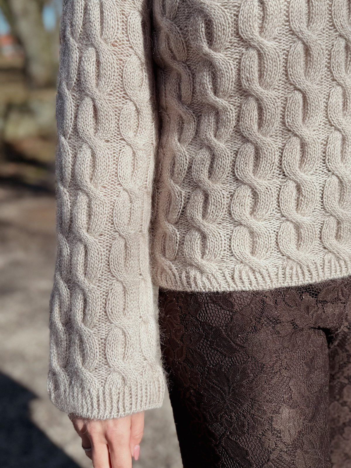 Lydiara sweater