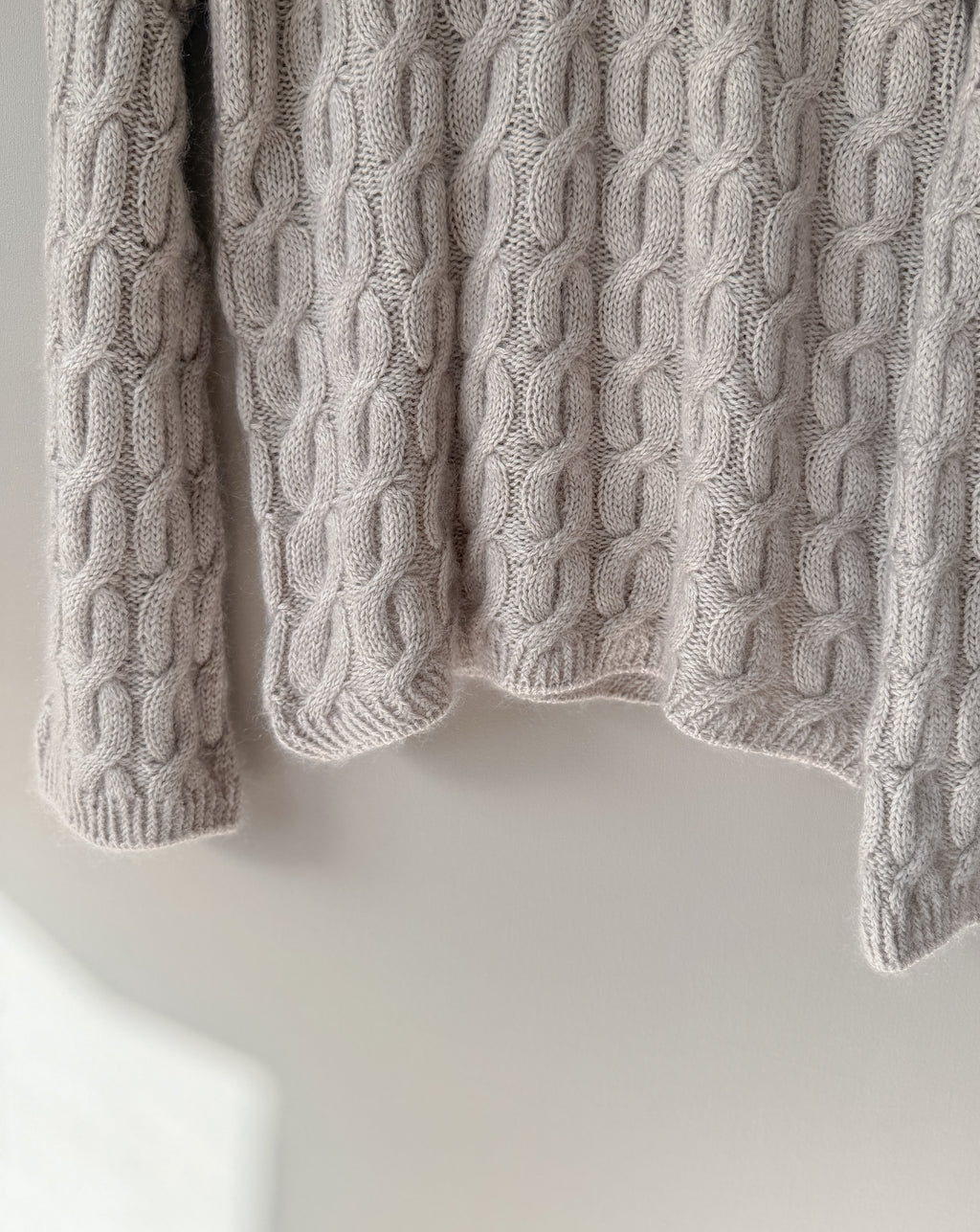 Lydiara sweater