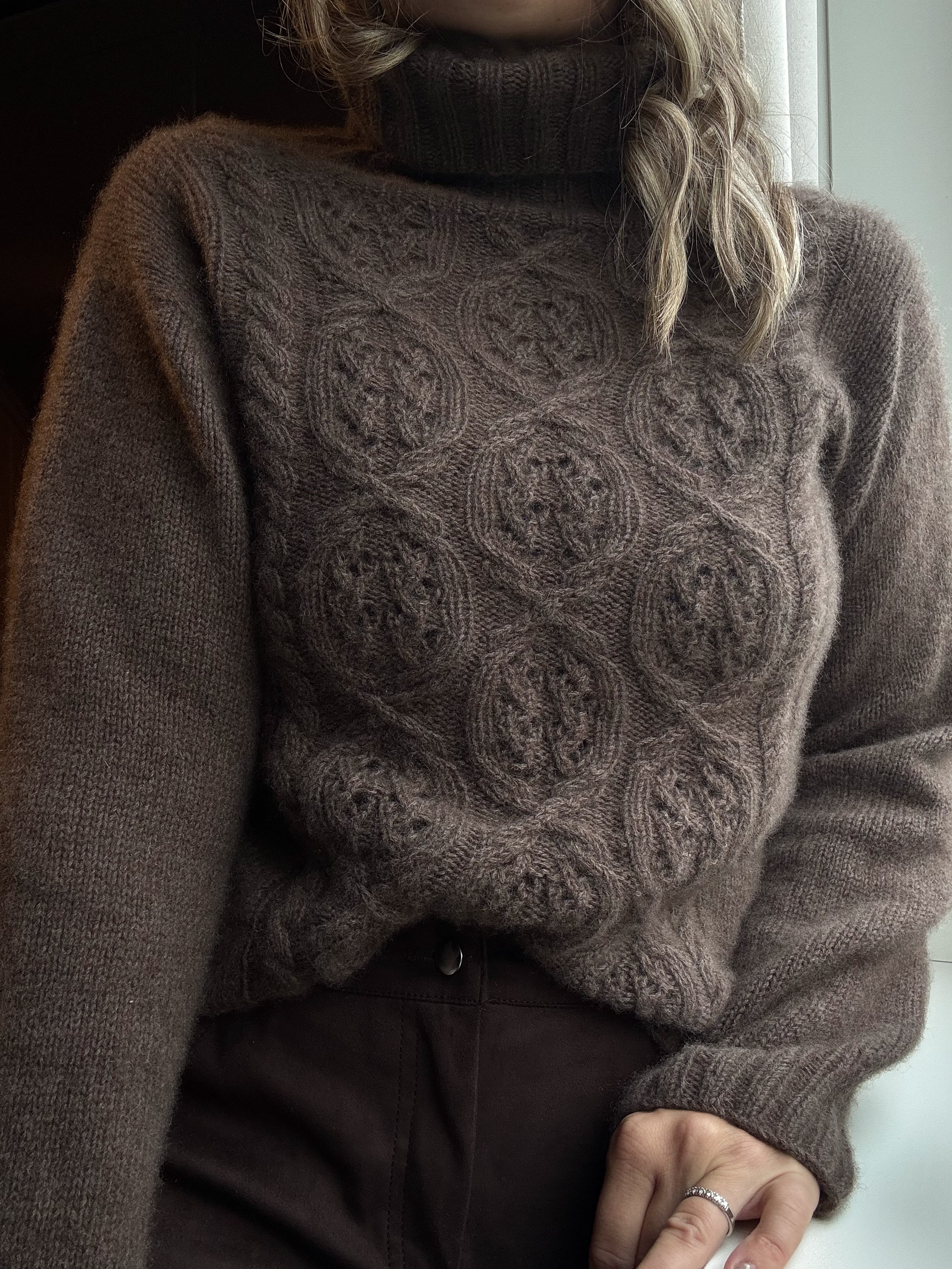 Ember_sweater