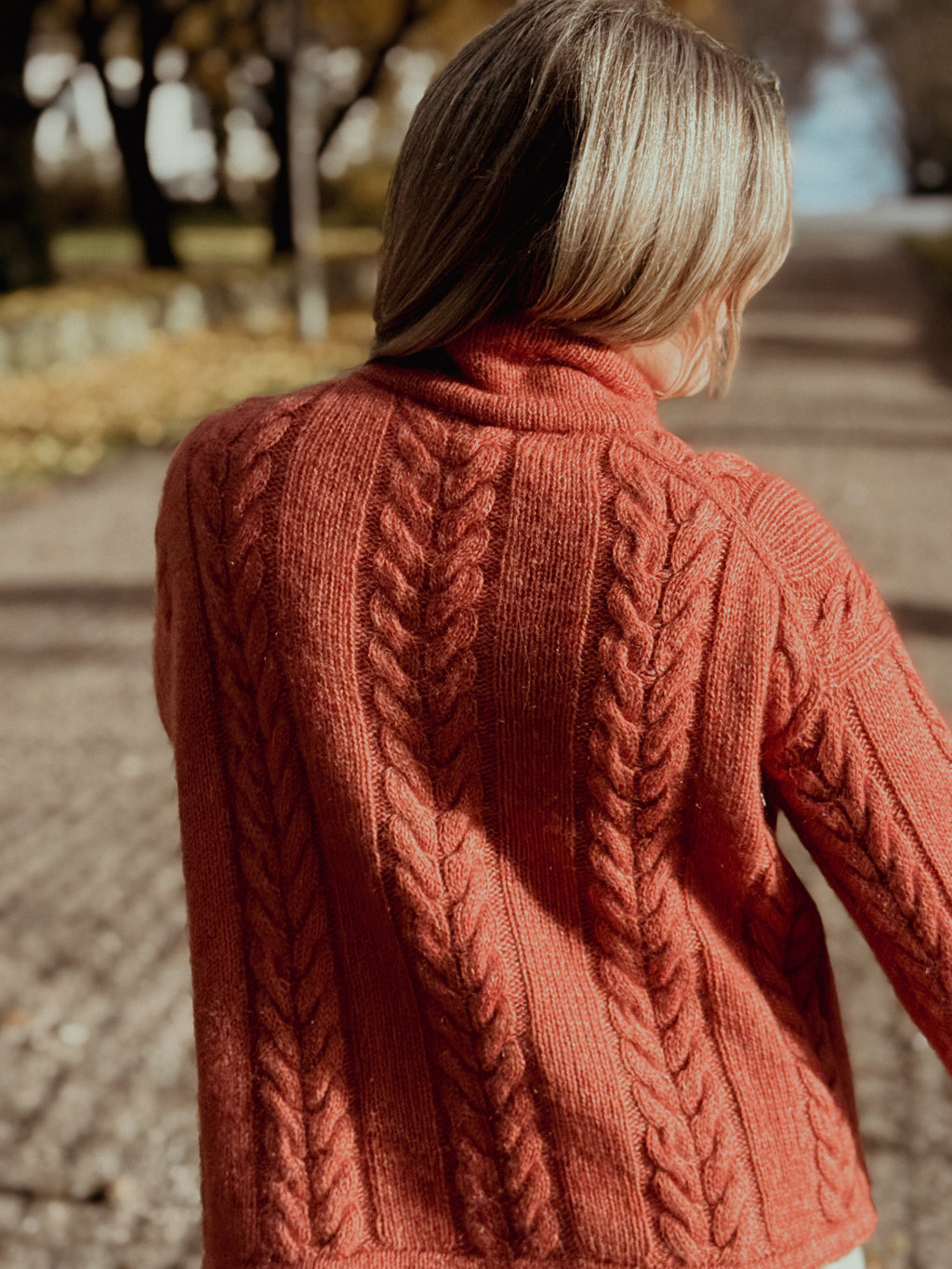 Autumn_zipsweater
